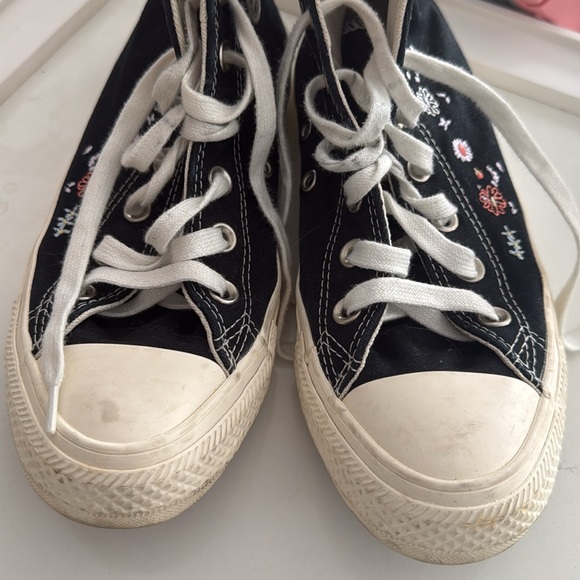 Converse Embroidered Hi Tops - Picture 5 of 5